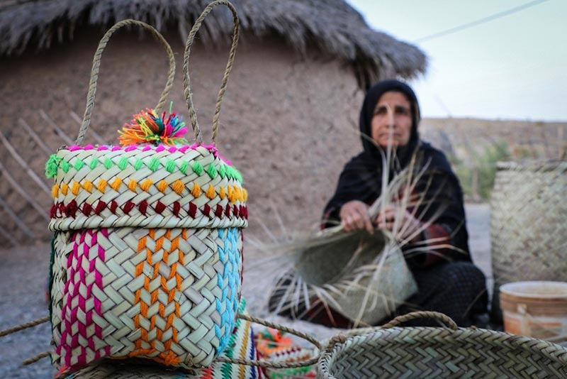 آشنایی با خرید محصولات حصیربافی سیستان و بلوچستان